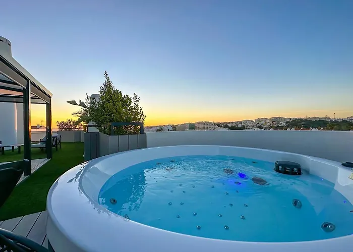 Διαμέρισμα Luxury Penthouse Private Jacuzzi, *