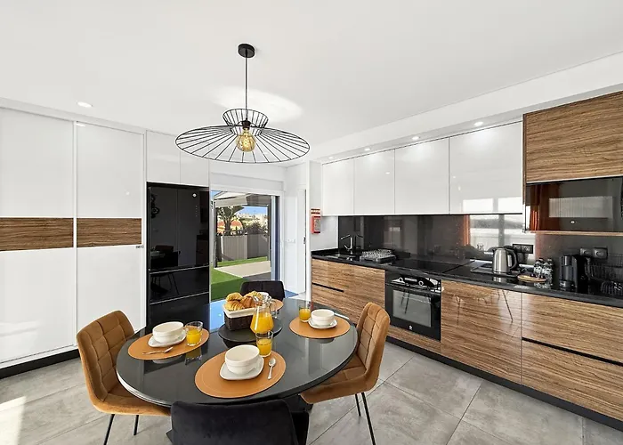 Διαμέρισμα Luxury Penthouse Private Jacuzzi, *