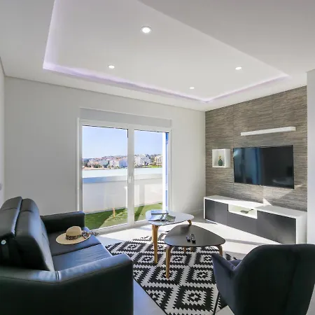 Luxury Penthouse Private Jacuzzi, Apartamento Albufeira